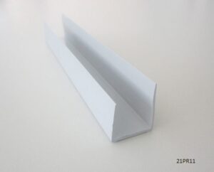 Profilo a U in tecnopolimero